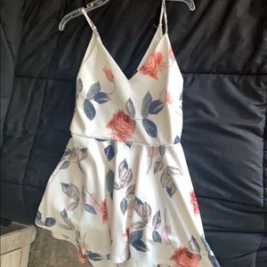 Short floral windsor dress